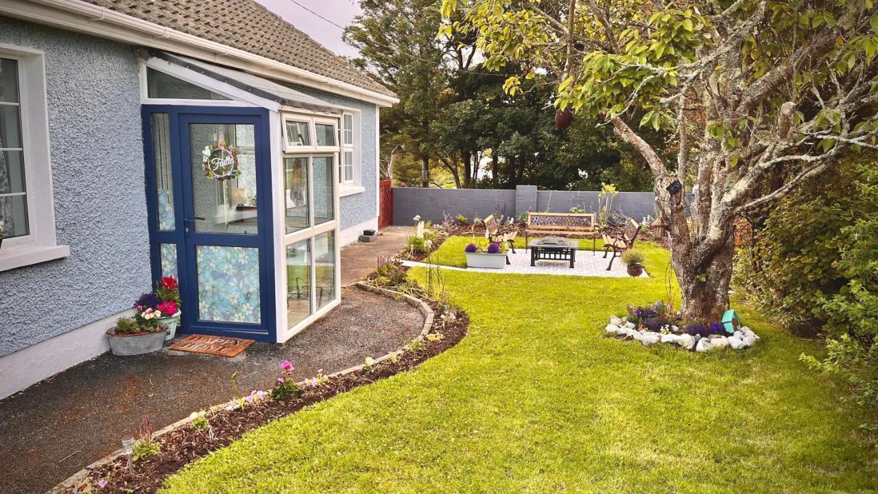 Wild Atlantic Stay Cottage Galway Exteriör bild