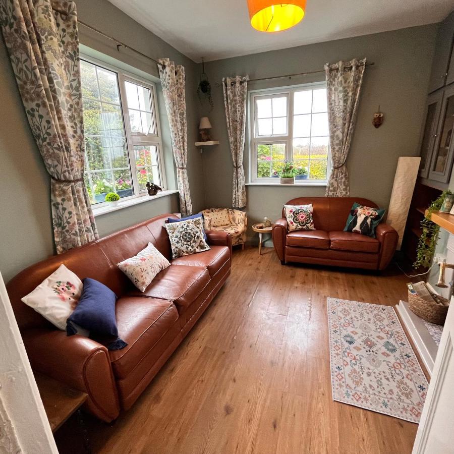 Wild Atlantic Stay Cottage Galway Exteriör bild
